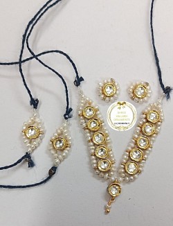 Jadtar kundan malaji , bajubandh & karnful with real khakho moti