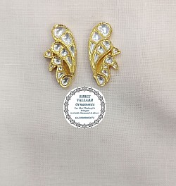Jadtar kundan mayurakrut kundal